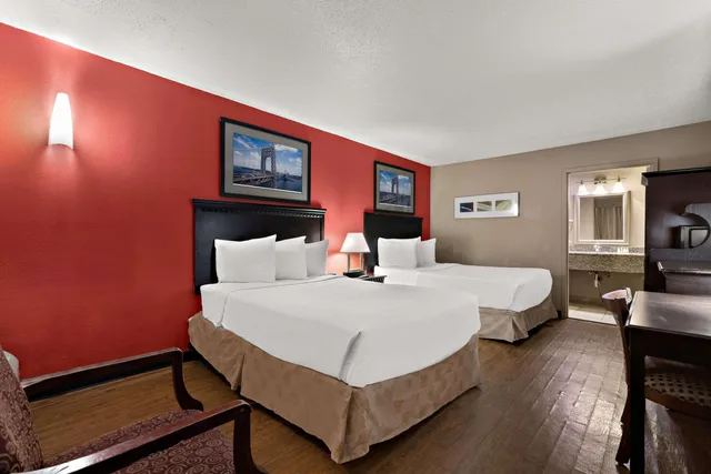 غرفة بسريرين مزدوجين، Quality Inn Wayne - Fairfield Area 1/2