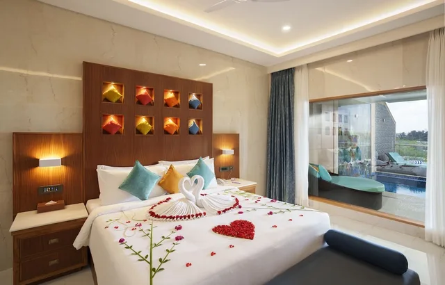 فيلا بسرير كينج بمسبح خاص، Vibe Munnar Resort and Spa 1/2