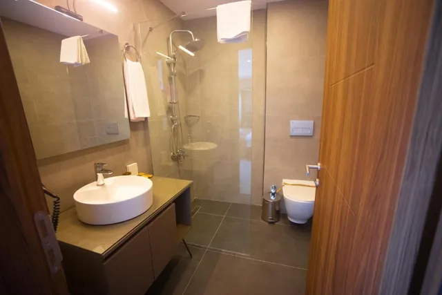 غرفة بسرير مزدوج بإطلالة على البحر بشرفة، Magia Hotel 4/4