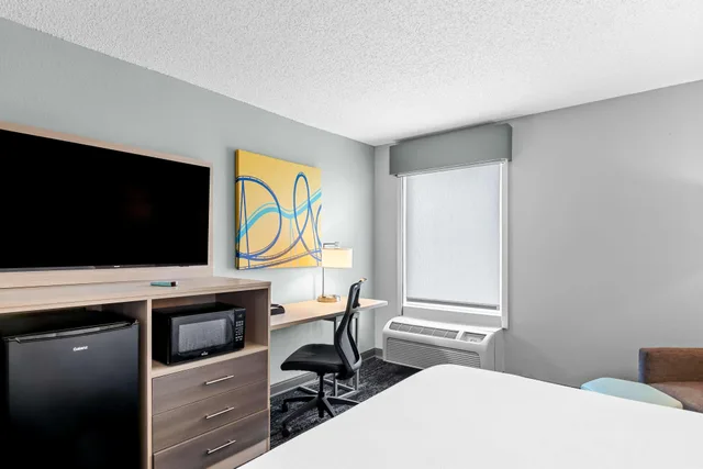 غرفة بسرير كينج لذوي الإعاقة، Best Western Doswell Hotel 5/10