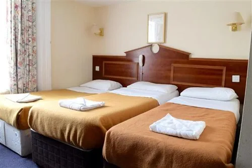 غرفة عائلية، Pembridge Palace Hotel 1/1