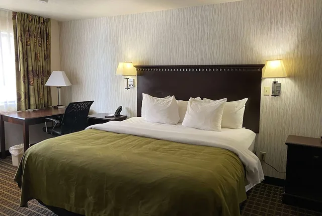 جناح استوديو بسرير كينج، Wingate by Wyndham Gunnison Near Western Colorado University 4/10