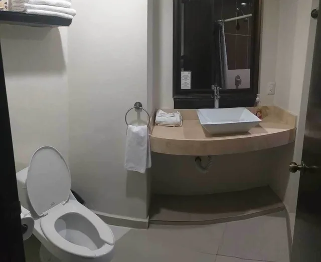 جناح جونيور بسرير كينج، Bogavante Barra De Navidad 3/4