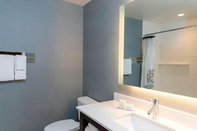 استوديو، RESIDENCE INN AKRON SOUTH/GREEN 2/4