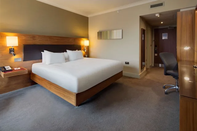غرفة بسرير كينج لذوي الإعاقة، Hilton Liverpool City Centre 1/8
