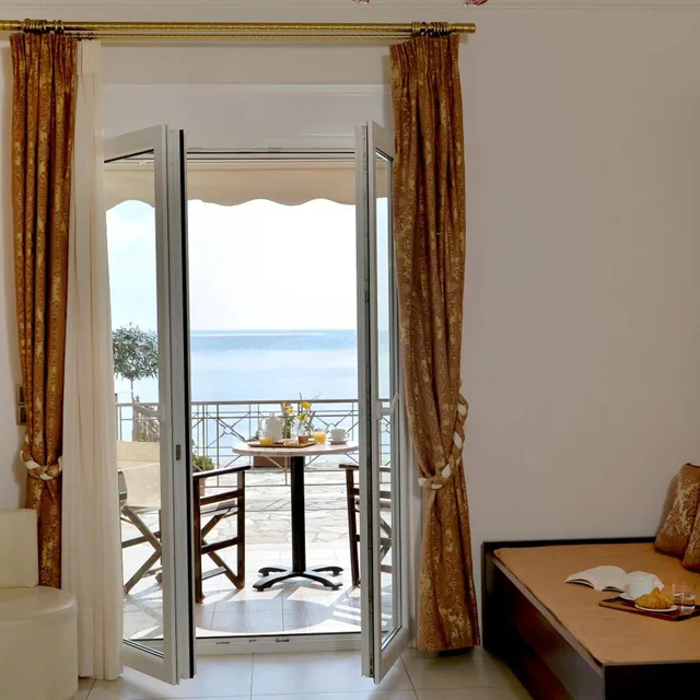Superior, Triple, Sea View, Ilia Mare Hotel 7/7