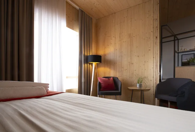 غرفة سوبيريور بسرير كوين، Landhotel 2/10