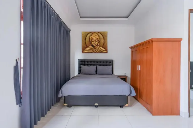 جناح، OYO 4003 Ceria Guesthouse Seminyak 3/10