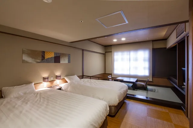 Japanese Western, Futon Bed, Twin Beds, Outdoor Bath، Yumotokan 1/2