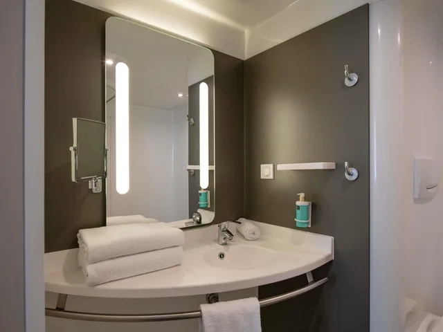 Superior, Suite, Accessible, Novotel Suites Nice Airport Hotel 4/5