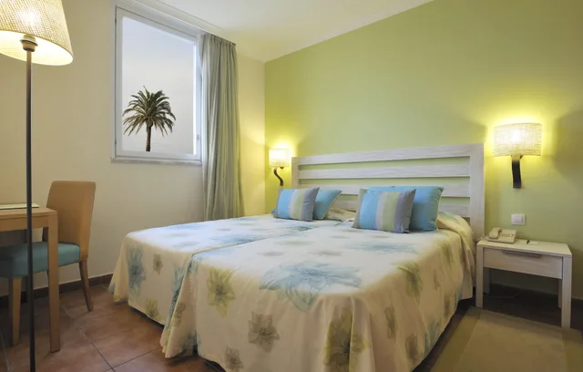 جناح بسريرين منفصلين مع أريكة، Pestana Viking Beach and Golf Resort 4/10