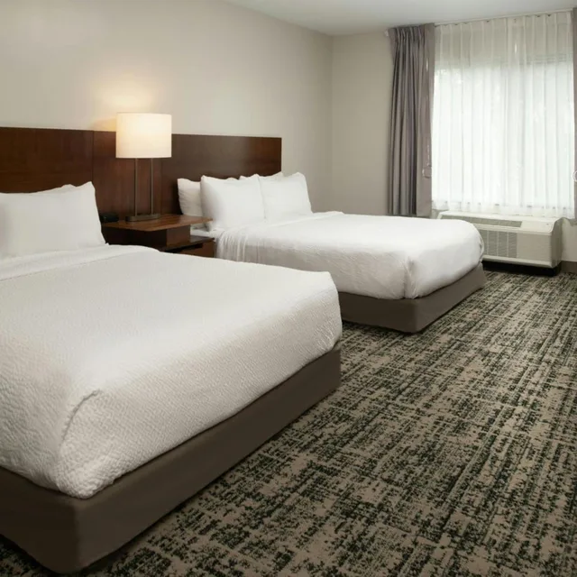 غرفة بسريرين كوين بحوض استحمام لذوي الإعاقة، Fairfield Inn Suites Tampa Westshore Airport 4/10