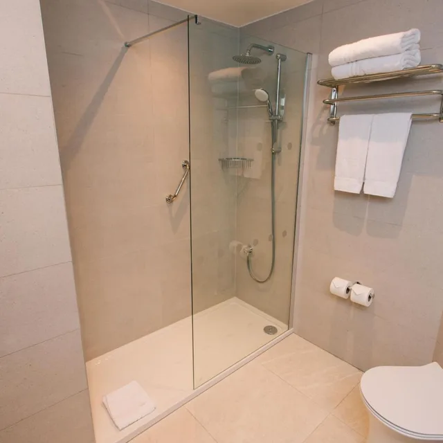 Executive, Double Bed, The Grand Malahide 8/9