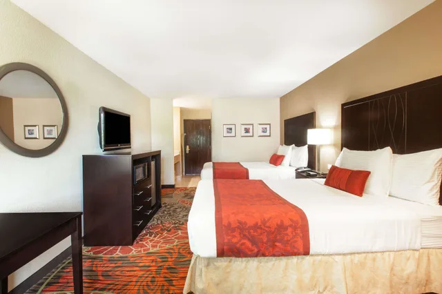 غرفة بسريرين مزدوجين لذوي الإعاقة، Days Inn By Wyndham Arlington 3/10
