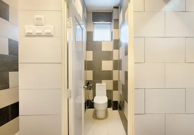 سكن مشترك للرجال، the youniQ Hotel 4/6