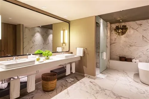 غرفة ديلوكس بسرير مزدوج أو سريرين منفصلين، Hilton Bogota 2/3