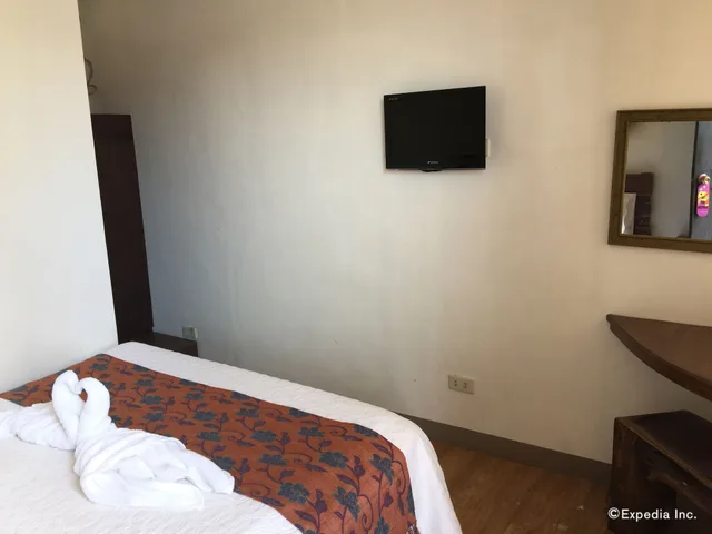 Room, Queen Bed, Road Side، Balaibinda Lodge 2/9