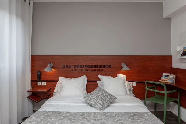 Room, Twin Beds, Sporting House Hotel 4/7
