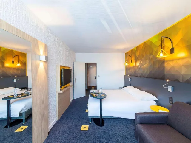 غرفة عائلية بسرير مزدوج، ibis Styles Poitiers Nord 2/4