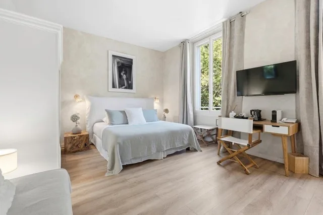 جناح جونيور بسرير كينج، VILLA CLAUDIA(FORMERLY LE VENDOME - VILLA CLAUDIA) 7/10