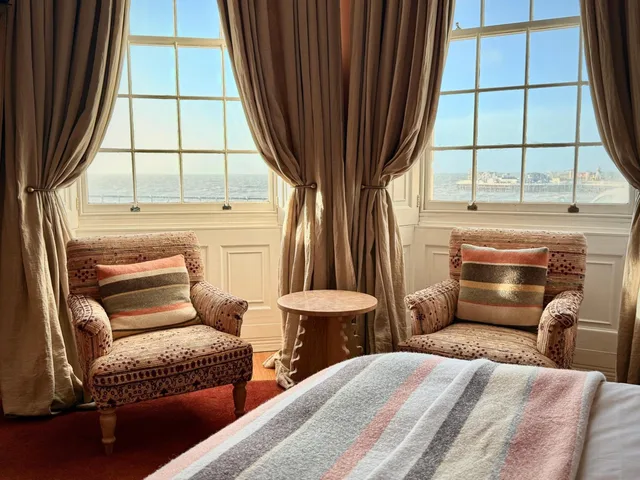 غرفة بسرير كوين بإطلالة على البحر، Drakes Hotel Brighton 2/7