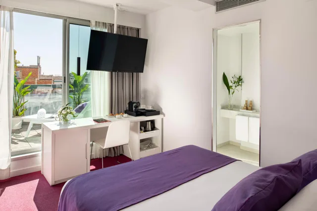 بنتهاوس بشرفة، Allegro Barcelona 1/3