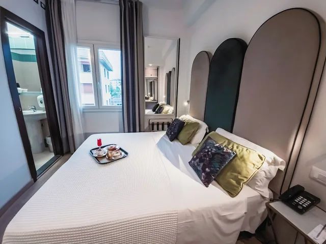 غرفة كلاسيكية مفردة بسرير كوين، Art Hotel Milano 5/10