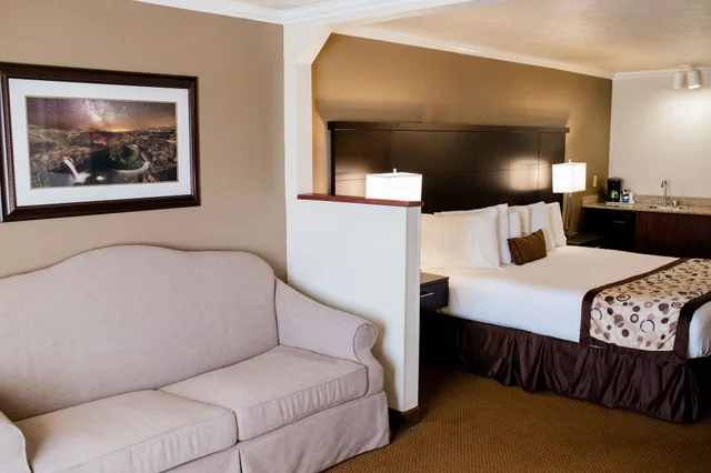 جناح استوديو بسرير كينج، Ramada By Wyndham Moses Lake 4/6