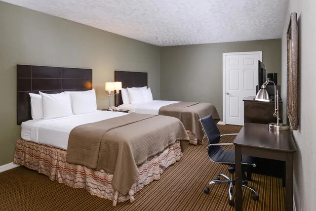 غرفة بسريرين كوين للمدخنين، Americas Best Value Inn & Suites Waller Prairie View 2/5