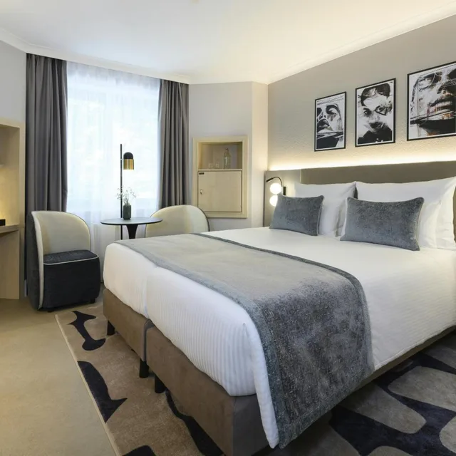 غرفة كومفورت بسرير كينج، Hotel Nurnberg city center by Leonardo Hotels 3/6