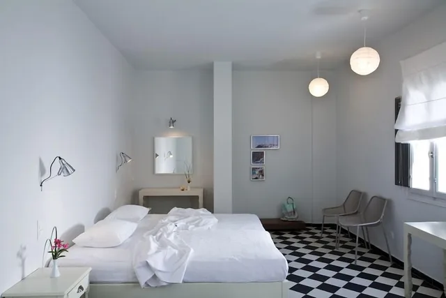غرفة عائلية بسرير مزدوج وسريرين منفصلين، ROSEBAY HOTEL 2/5