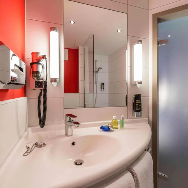 غرفة قياسية مزدوجة، Ibis Muenchen City Ost 3/4
