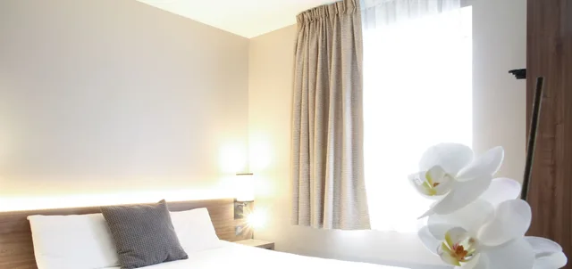 غرفة ثلاثية بسرير مزدوج وسرير بطابقين، Ibis Budget Rennes Cesson 7/10