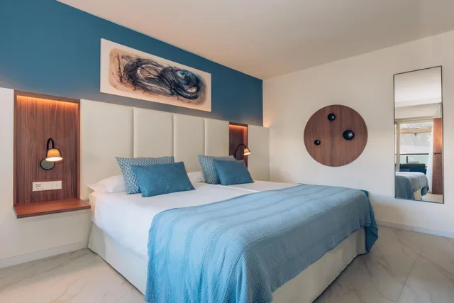 جناح عائلي بإطلالة على الحديقة، Iberostar Selection Playa De Muro Village 1/4