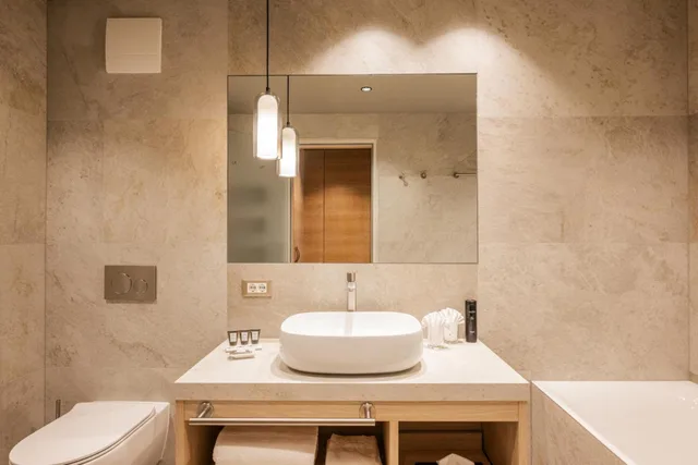 جناح بشرفة، Hotel Terme Merano 2/5