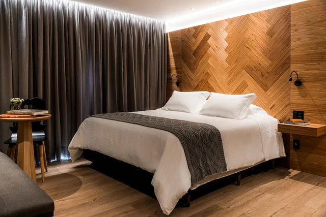 غرفة بريميوم بسرير كوين مع أريكة، Bavaria Sport Hotel by Intercity 1/3