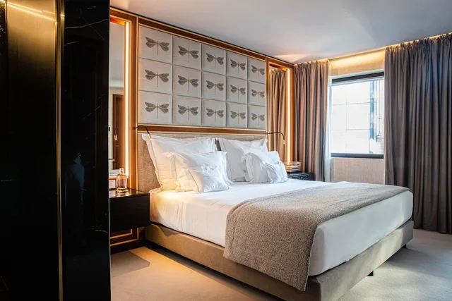 غرفة سوبيريور بسرير مزدوج أو سريرين منفصلين، Wine And Books Porto Hotel 2/6