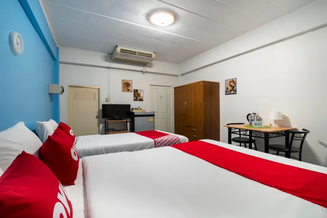 Deluxe, Triple, Aromdee Apartment 2/5