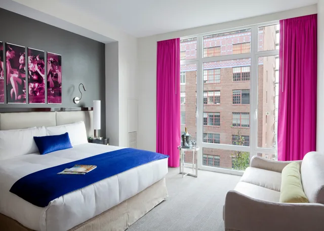 غرفة سوبيريور بسرير كينج بحوض استحمام لذوي الإعاقة، Royalton Park Avenue 1/2