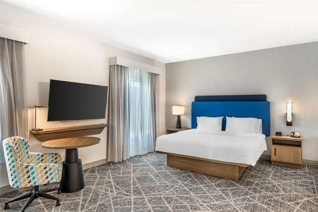 جناح بسرير كينج، Hampton Inn Suites Riverside Corona East 2/4