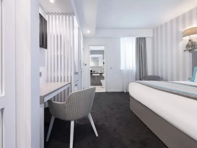 غرفة قياسية بسرير مزدوج أو سريرين منفصلين، Juliani Hotel 2/3