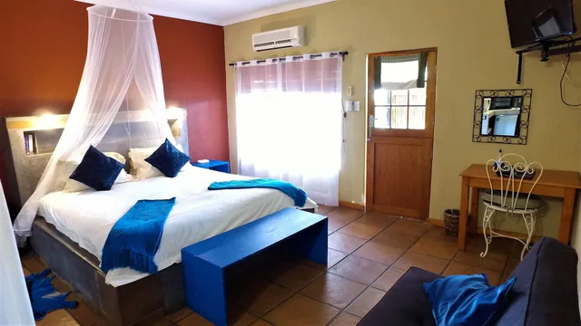 غرفة قياسية بسرير مزدوج بمطبخ صغير، Blyde Mountain Country House 1/2