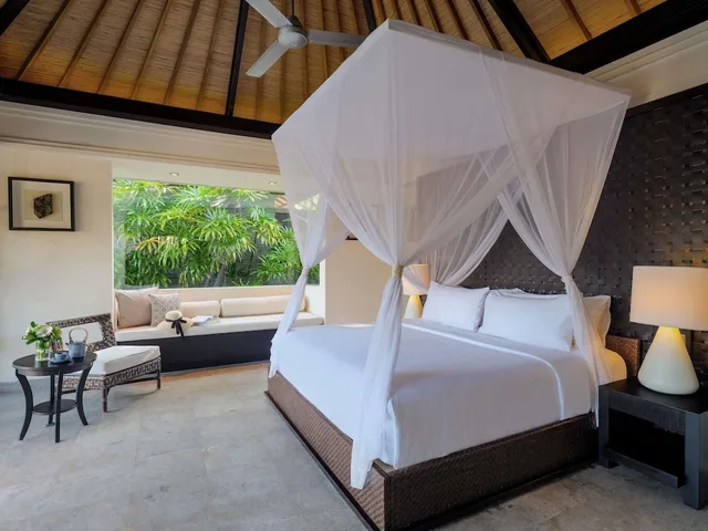 فيلا ملكية بسريرين مزدوجين بـ3 غرف نوم، Peppers Seminyak 2/10