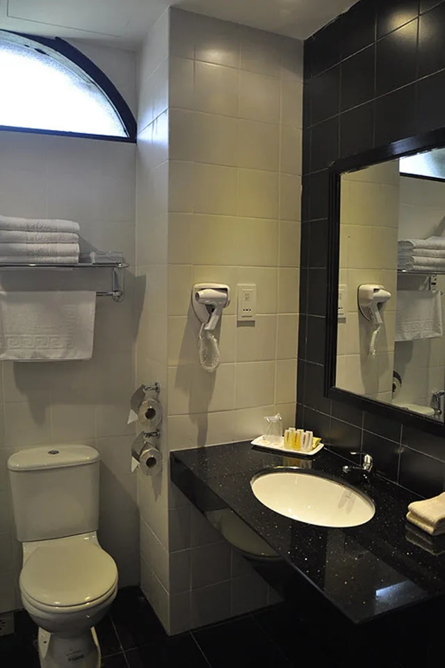 Family Suite, Fresno, Queen and Twin Beds، Strawberry Park Resort Cameron Highlands 3/4