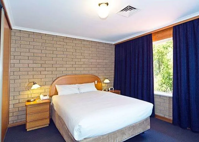 Town House, Queen and Twin Beds، Comfort Inn and Suites Sombrero Adelaide 6/10