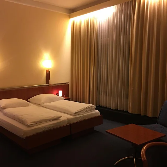 غرفة بسرير مزدوج، Kurfürst am Kurfürstendamm 6/10