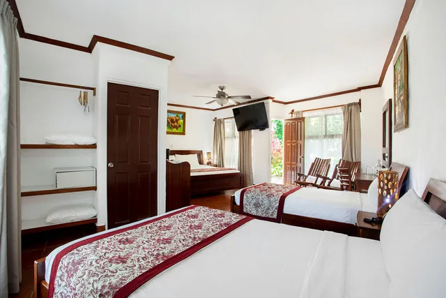 غرفة سوبيريور عائلية، Hacienda Guachipelin Hotel 2/5