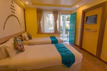 غرفة ديلوكس بسرير مزدوج أو سريرين منفصلين بغرفة نوم واحدة، Kathmandu Guest House by KGH Group 1/2