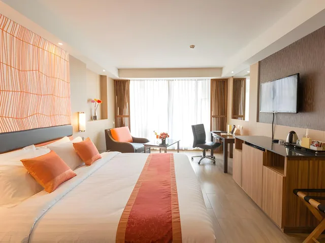 Deluxe, Large, Smoking, DYNASTY GRANDE HOTEL 3/3