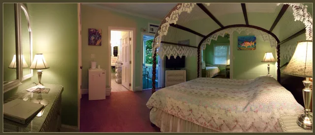 Room, King Bed, Pool Side، Amsterdams Curry Mansion Inn 10/10